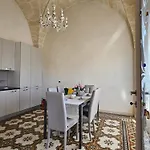 Insalento San Pancrazio Apartment *