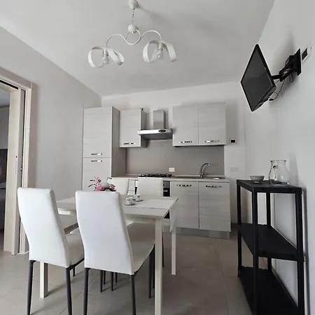 Insalento San Pancrazio Apartamento *