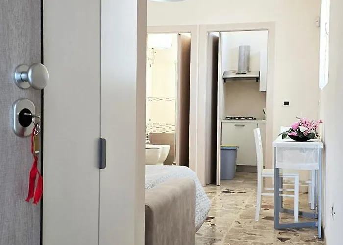 Insalento San Pancrazio アパート *