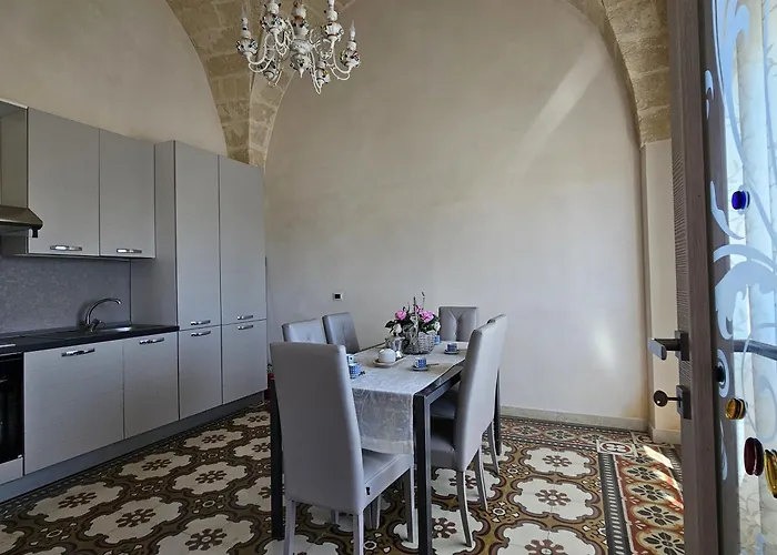 Insalento San Pancrazio アパート *